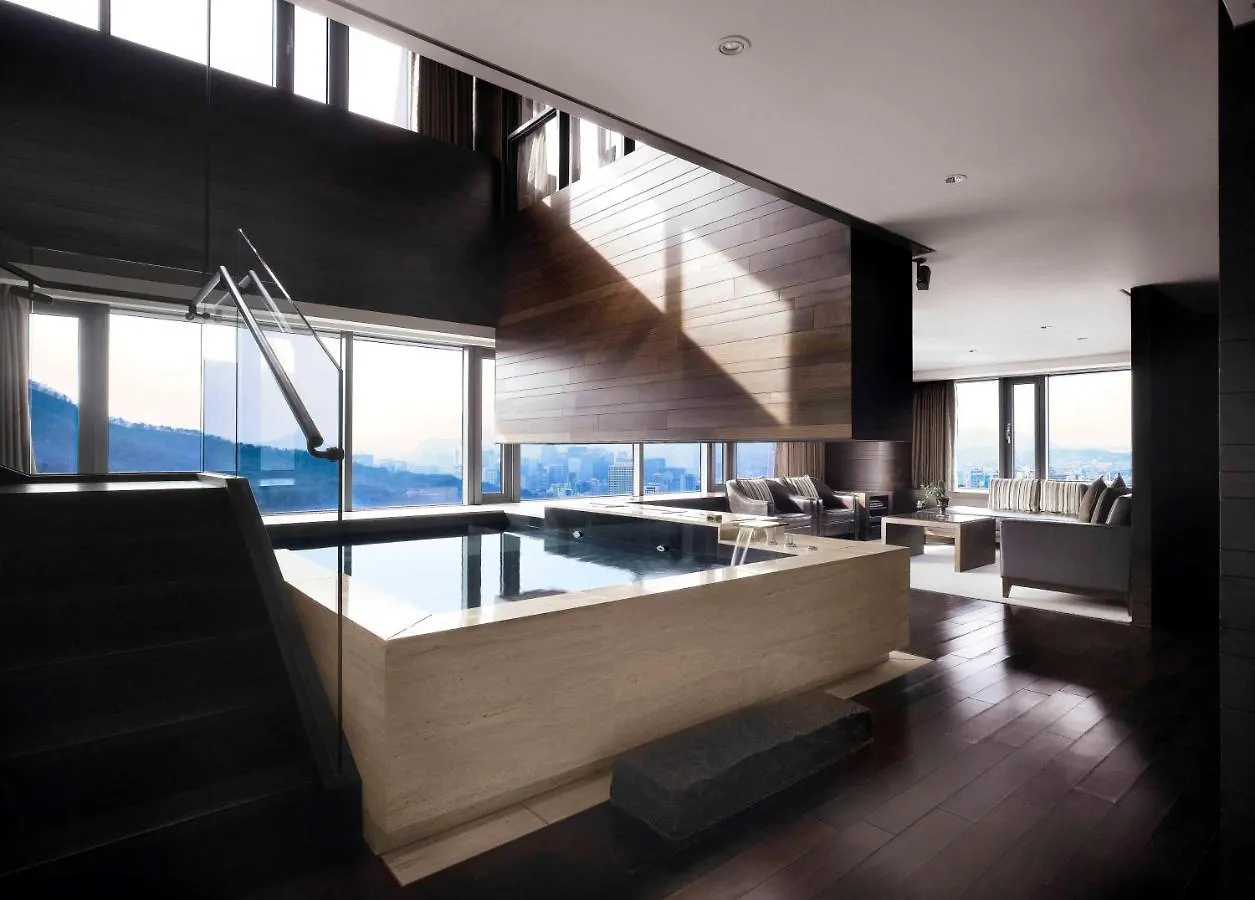 Banyan Tree Club & Spa Seoul 5*,  South Korea